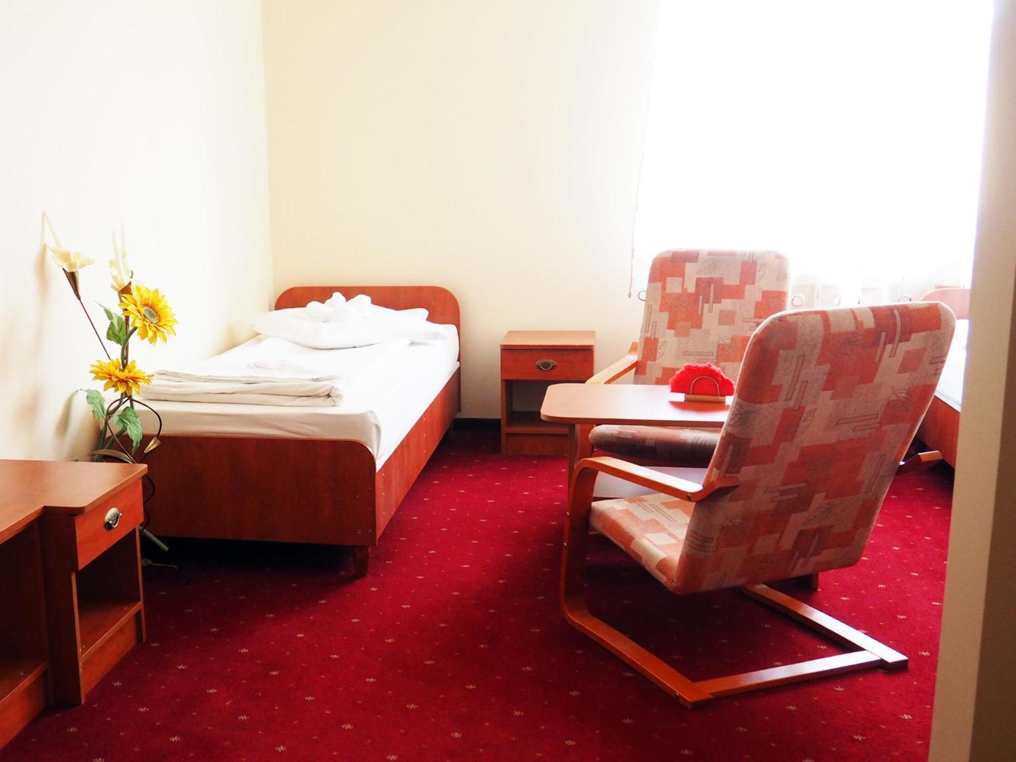 Hotel Jan Згожелець Номер фото